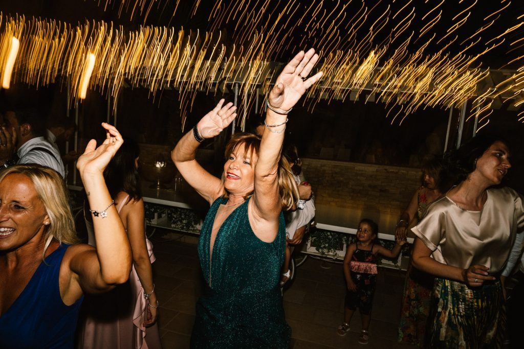 wedding reportage photographer