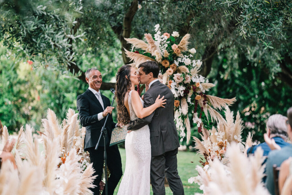 Destination wedding Puglia ceremony matteo lomonte