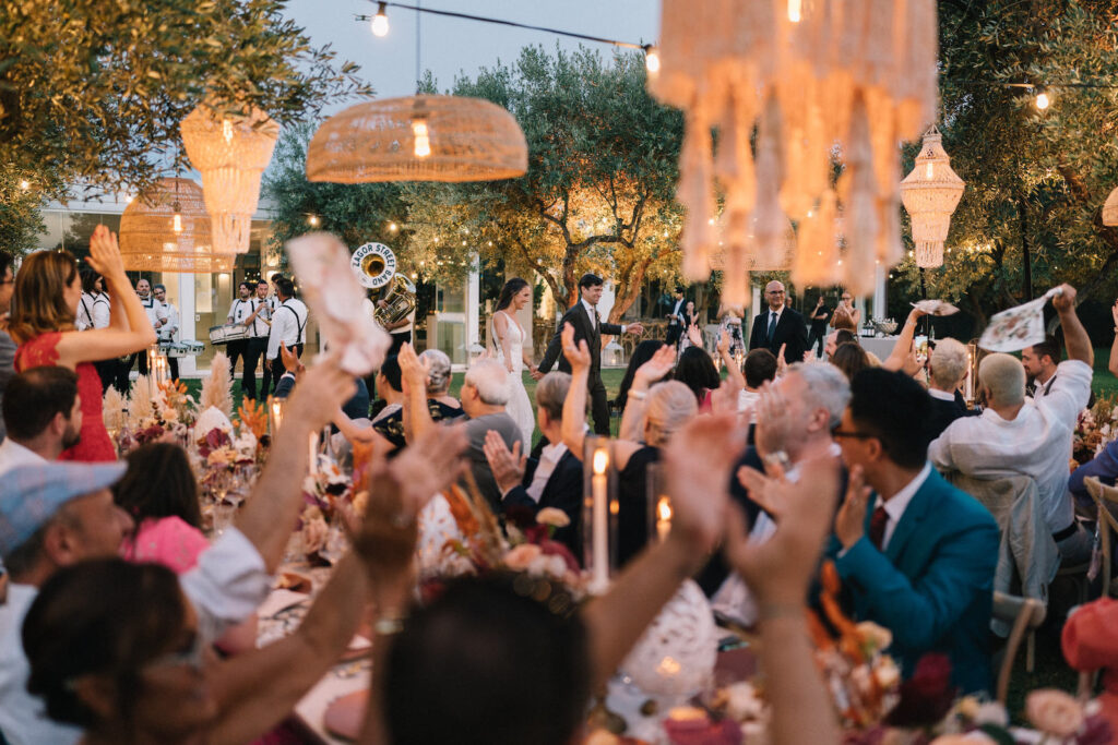 Destination wedding Puglia matteo lomonte table setting