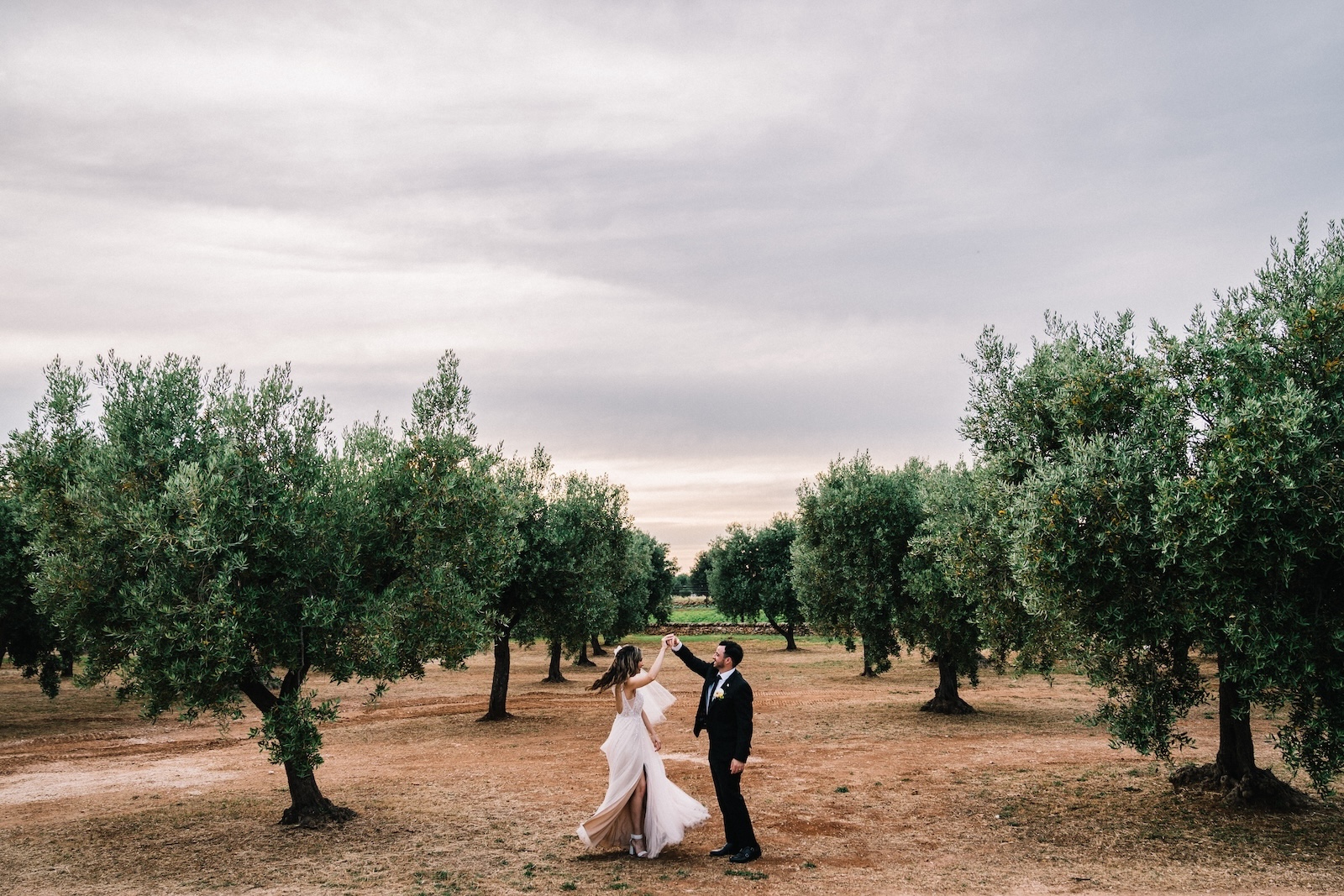 Puglia destination wedding masseria don luigi uliveto